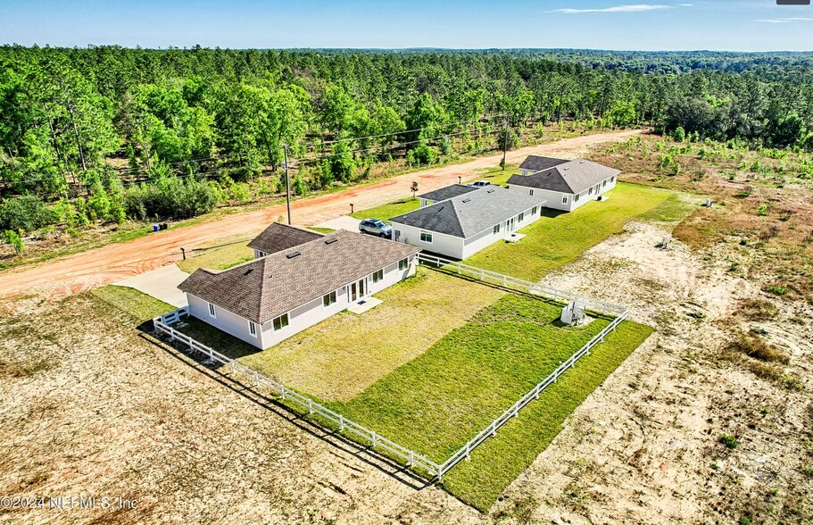 3505 Main st, Hawthorne, FL à vendre - Photo du bâtiment - Image 3 de 3