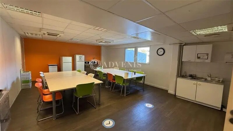 Office in Torcy for sale - Interior Photo - Image 3 of 6