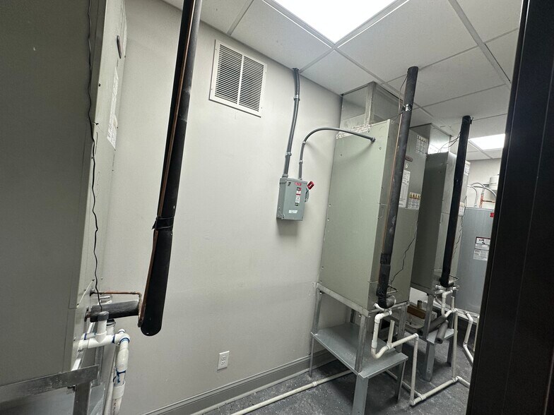 4320 N Belt Line Rd, Irving, TX à louer - Photo du bâtiment - Image 2 de 51