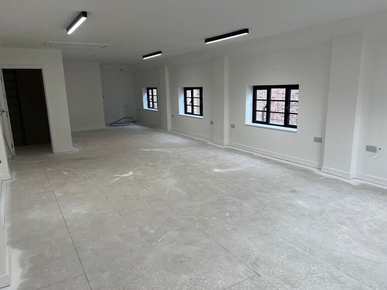 Bonds Ln, Biggleswade à louer - Photo du bâtiment - Image 3 de 3