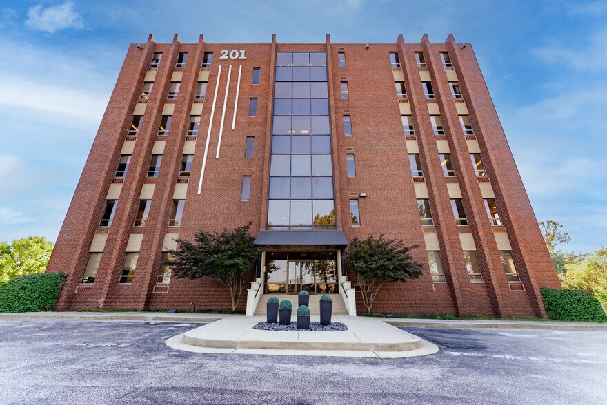 201 W Padonia Rd, Timonium, MD à louer - Photo du bâtiment - Image 3 de 6