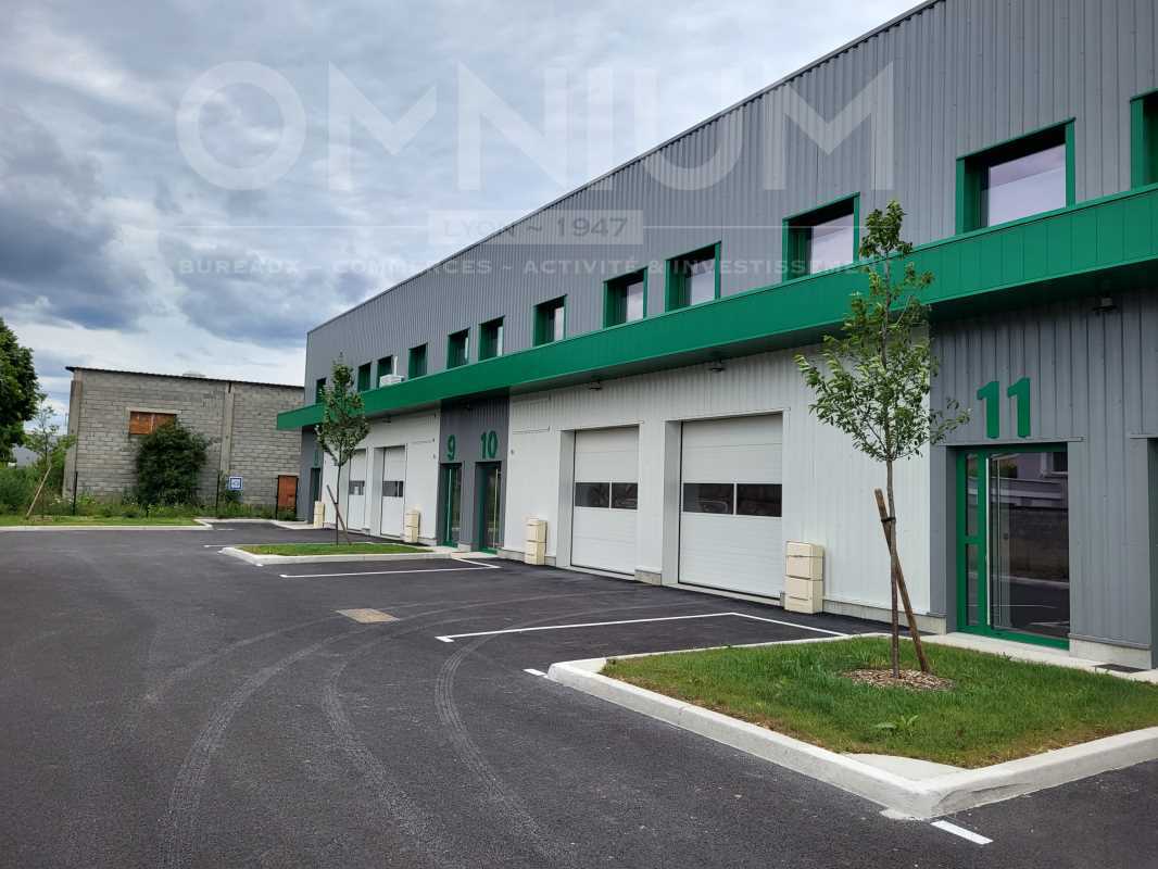 Flex in Mions for lease Building Photo- Image 1 of 9