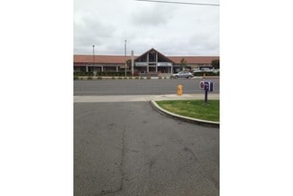 More details for 16446-16490 Bolsa Chica St, Huntington Beach, CA - Retail for Lease