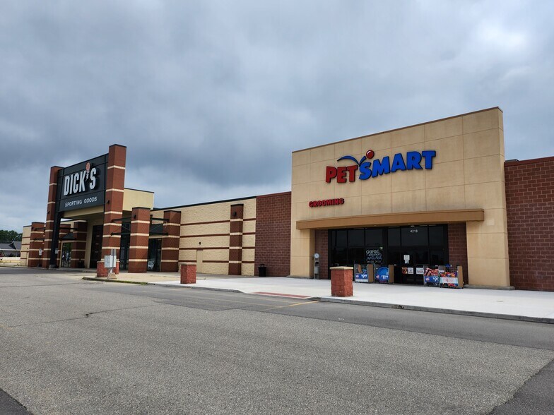 4208 E Blue Grass Rd, Mount Pleasant, MI à louer - Photo du bâtiment - Image 3 de 17