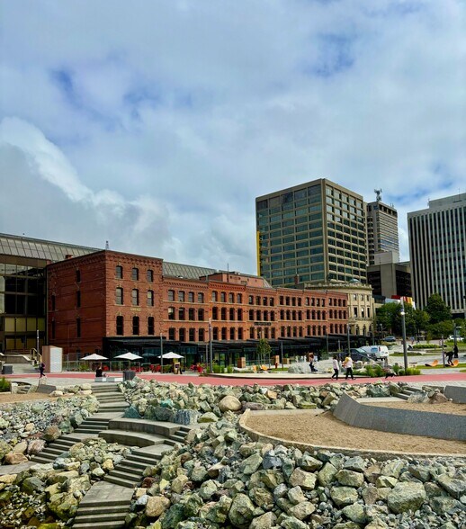 One Market Sq, Saint John, NB for lease - Primary Photo - Image 1 of 1