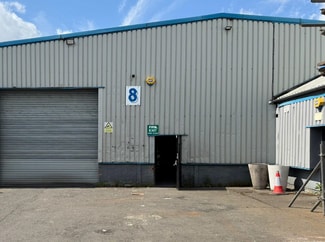Plus de détails pour Unit 8 Collier Row Rd, Romford - Industriel à louer