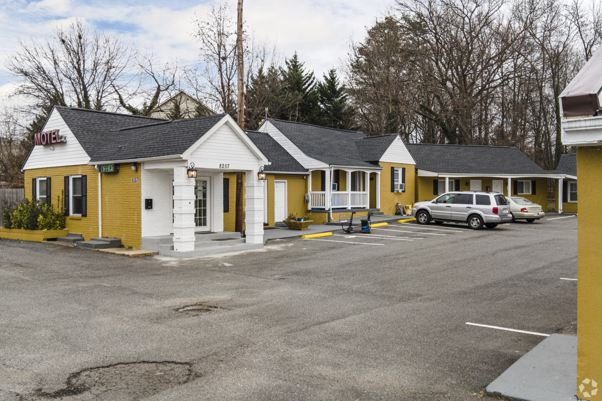 8257 Richmond Hwy, Alexandria, VA for sale Building Photo- Image 1 of 1