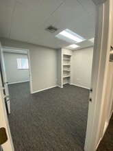 4301 32nd St, Bradenton, FL for lease Interior Photo- Image 1 of 4