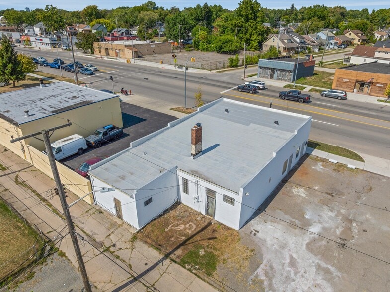 227 Southfield Rd, Ecorse, MI for sale - Building Photo - Image 3 of 27