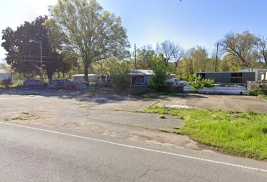 2114 10th St, Anniston, AL à vendre - Photo du bâtiment - Image 2 de 2