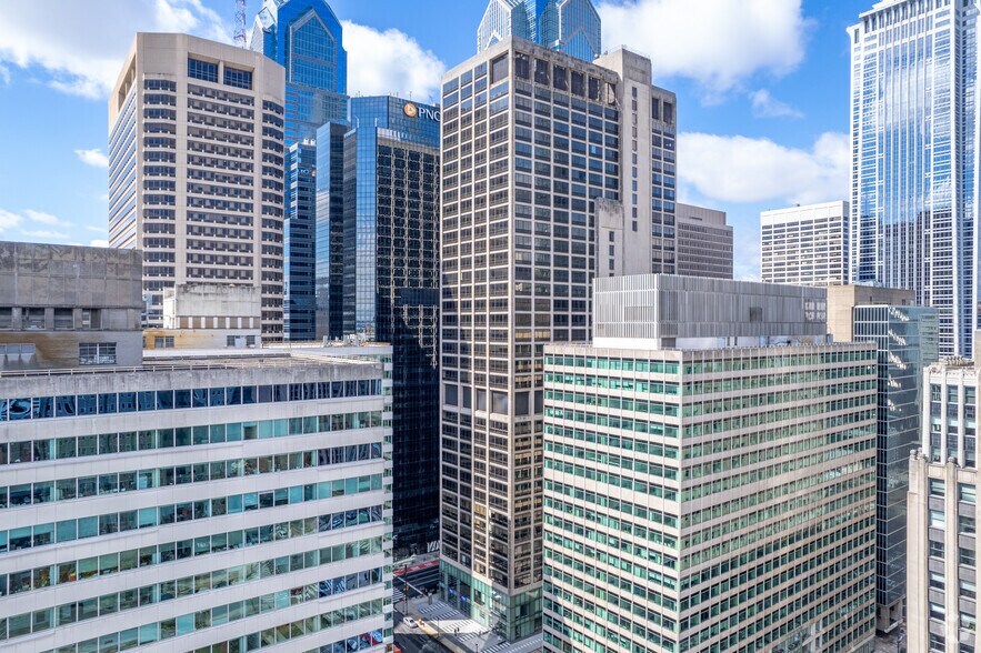 1601 Market St, Philadelphia, PA for lease - Building Photo - Image 1 of 20