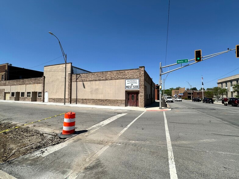 201 W 3rd St, Marion, IN à vendre - Photo du bâtiment - Image 3 de 15