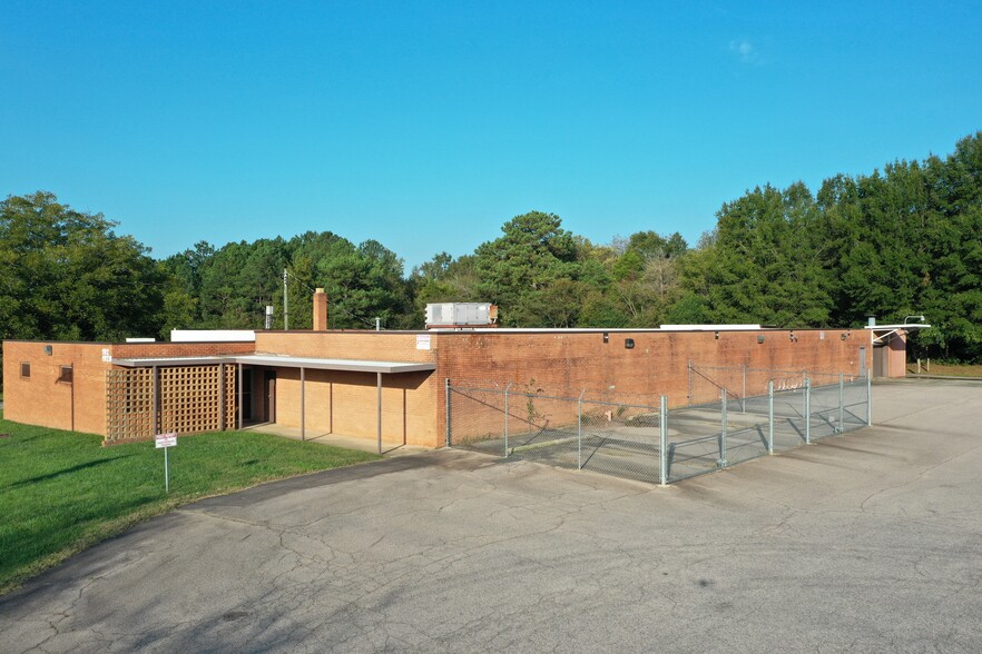 192 Manor Ave SW, Concord, NC for lease - Building Photo - Image 1 of 23