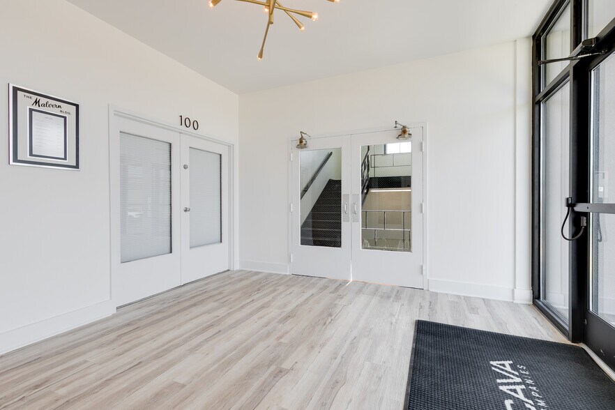 2405 Westwood Ave, Richmond, VA à louer - Photo du bâtiment - Image 2 de 27