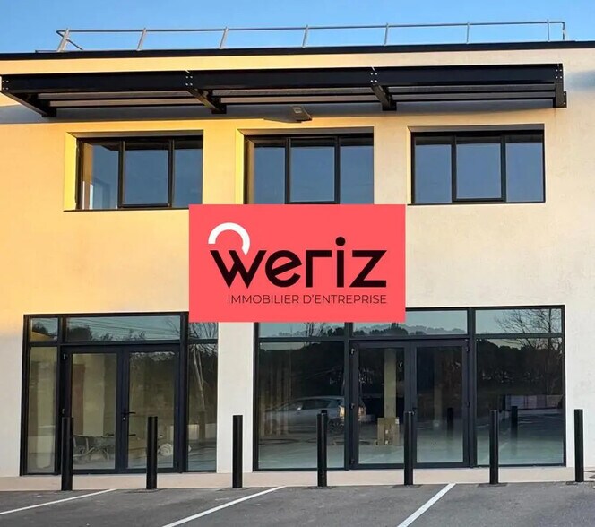 Bureau dans Éguilles à vendre - Photo du bâtiment - Image 2 de 9