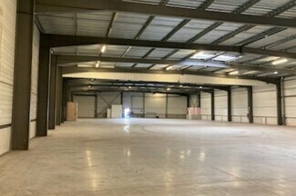 Plus de détails pour 38 Rue Jean Mermoz, Le Haillan - Industriel à louer