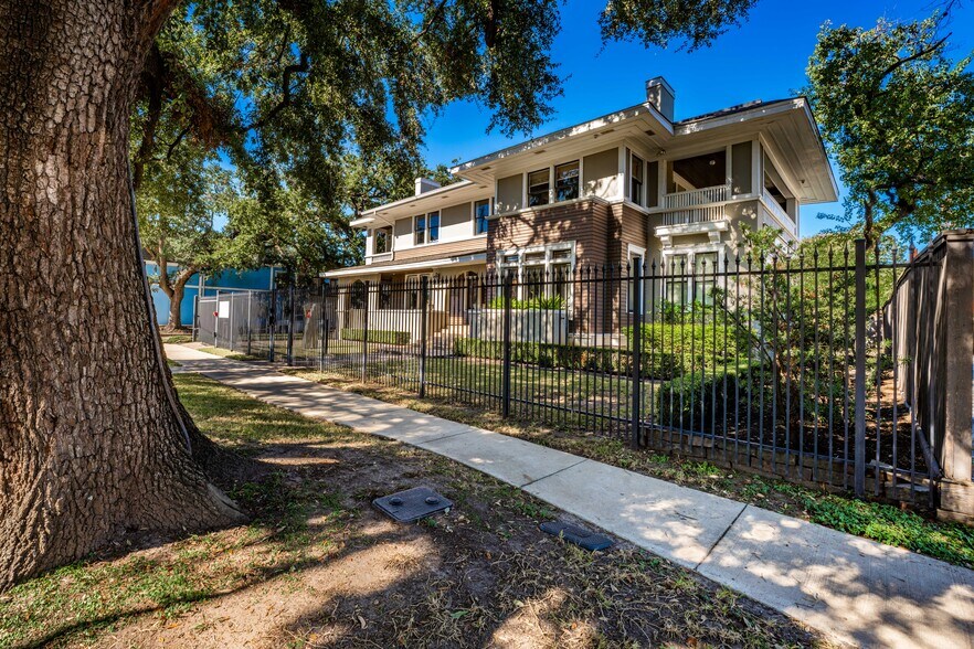 320 Branard St, Houston, TX à vendre - Photo du bâtiment - Image 2 de 14