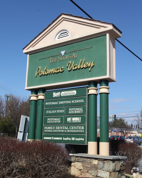 12130-12168 Darnestown Rd, Gaithersburg, MD à louer - Photo du bâtiment - Image 2 de 6