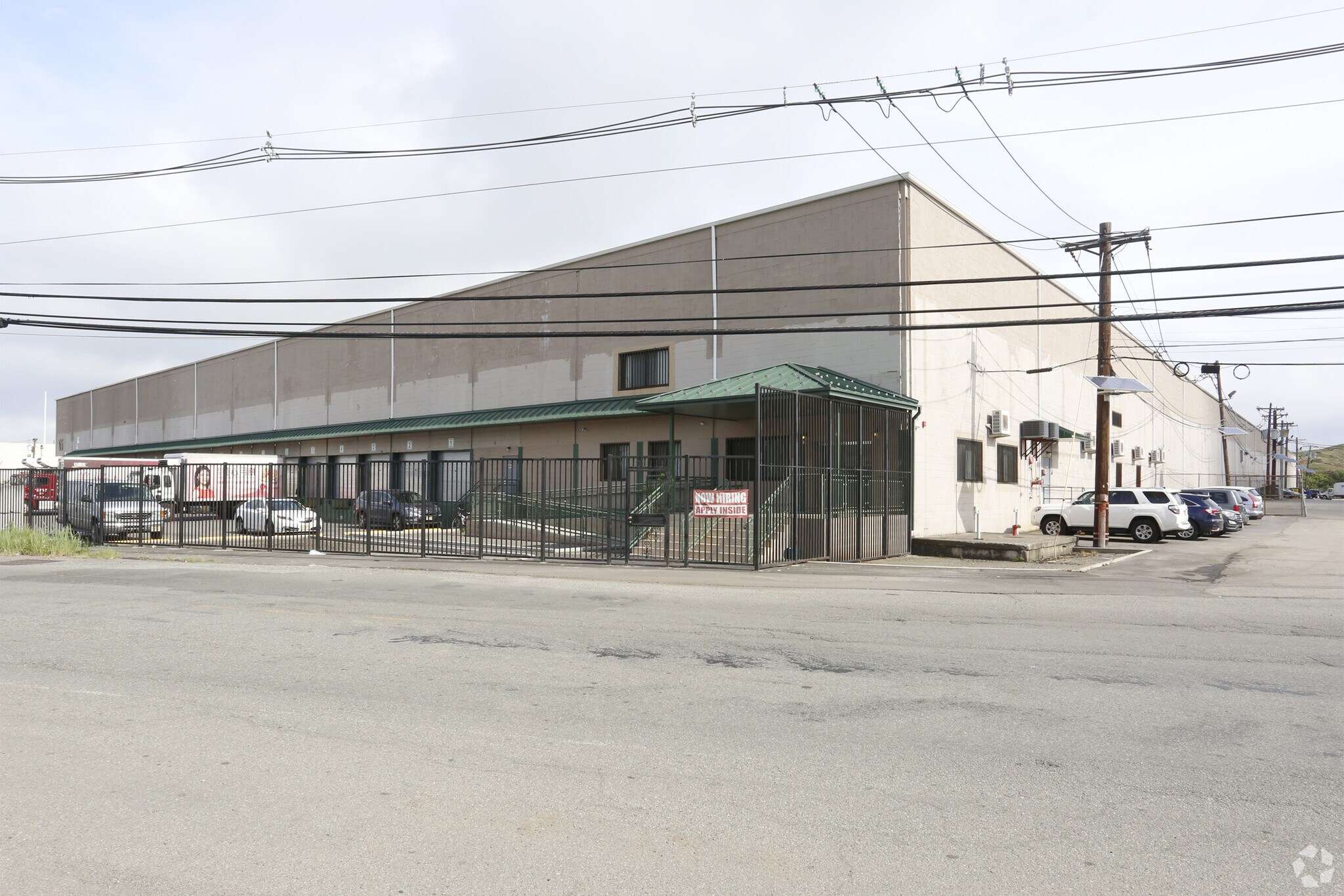 55 Hook Rd, Bayonne, NJ à louer Photo du bâtiment- Image 1 de 7