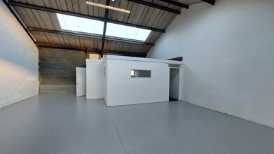 Bancrofts Rd, South Woodham Ferrers for lease Interior Photo- Image 1 of 5