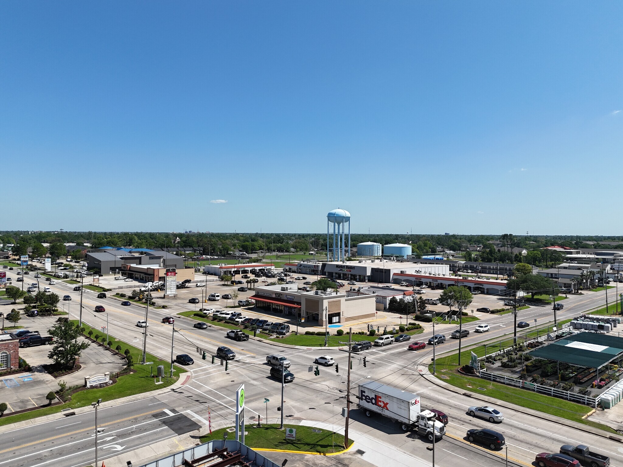 4431 Nelson Rd, Lake Charles, LA for lease Building Photo- Image 1 of 8