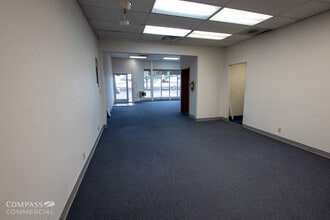 20340-20370 Empire Ave, Bend, OR à louer Photo intérieure- Image 1 de 6