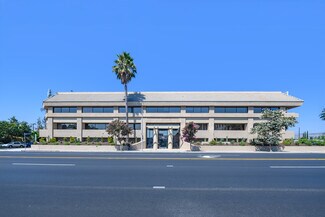 Plus de détails pour 7301 Topanga Canyon Blvd, Canoga Park, CA - Bureau à louer