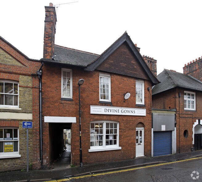 4 Wells St, Chelmsford à louer - Photo du bâtiment - Image 2 de 11