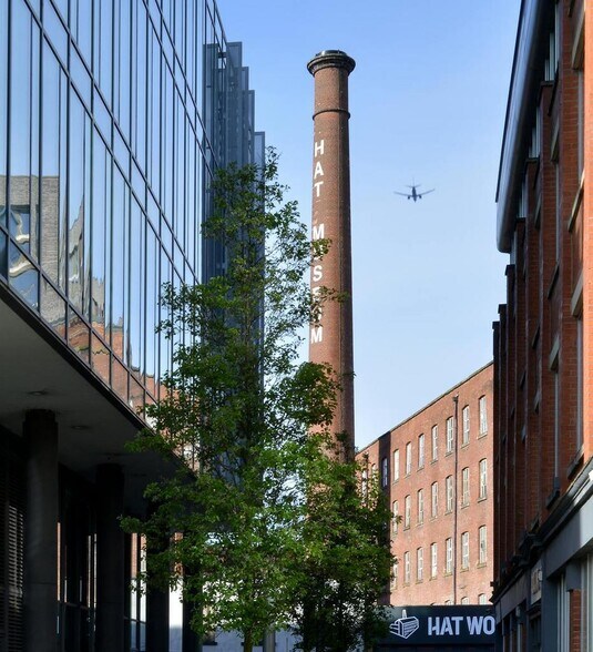 St Peters Sq, Stockport à louer - Photo du bâtiment - Image 3 de 28