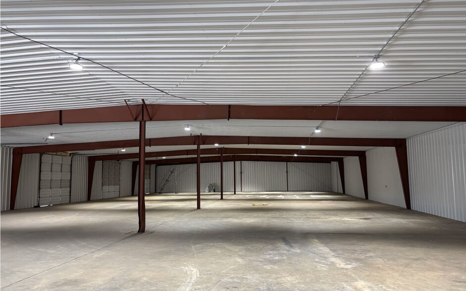 75 Storey St, Jefferson, GA for lease - Interior Photo - Image 3 of 3