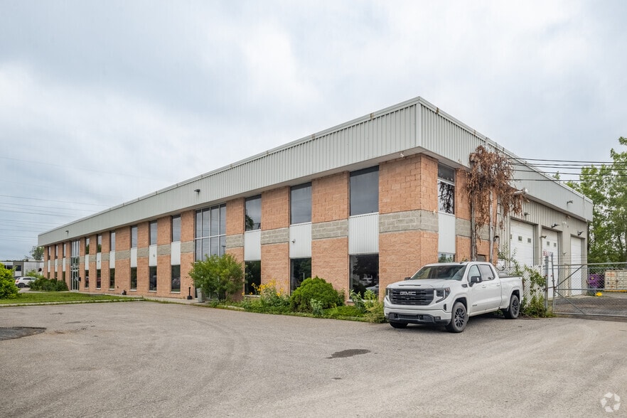 600 Rue de Vernon, Gatineau, QC à louer - Photo du bâtiment - Image 2 de 2