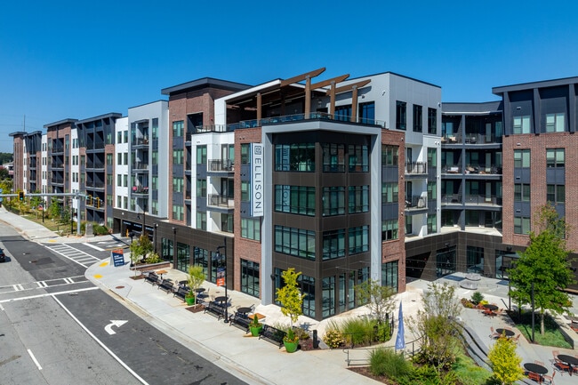 Plus de détails pour 2801 Windy Ridge Pky SE, Atlanta, GA - Commerce de détail à louer