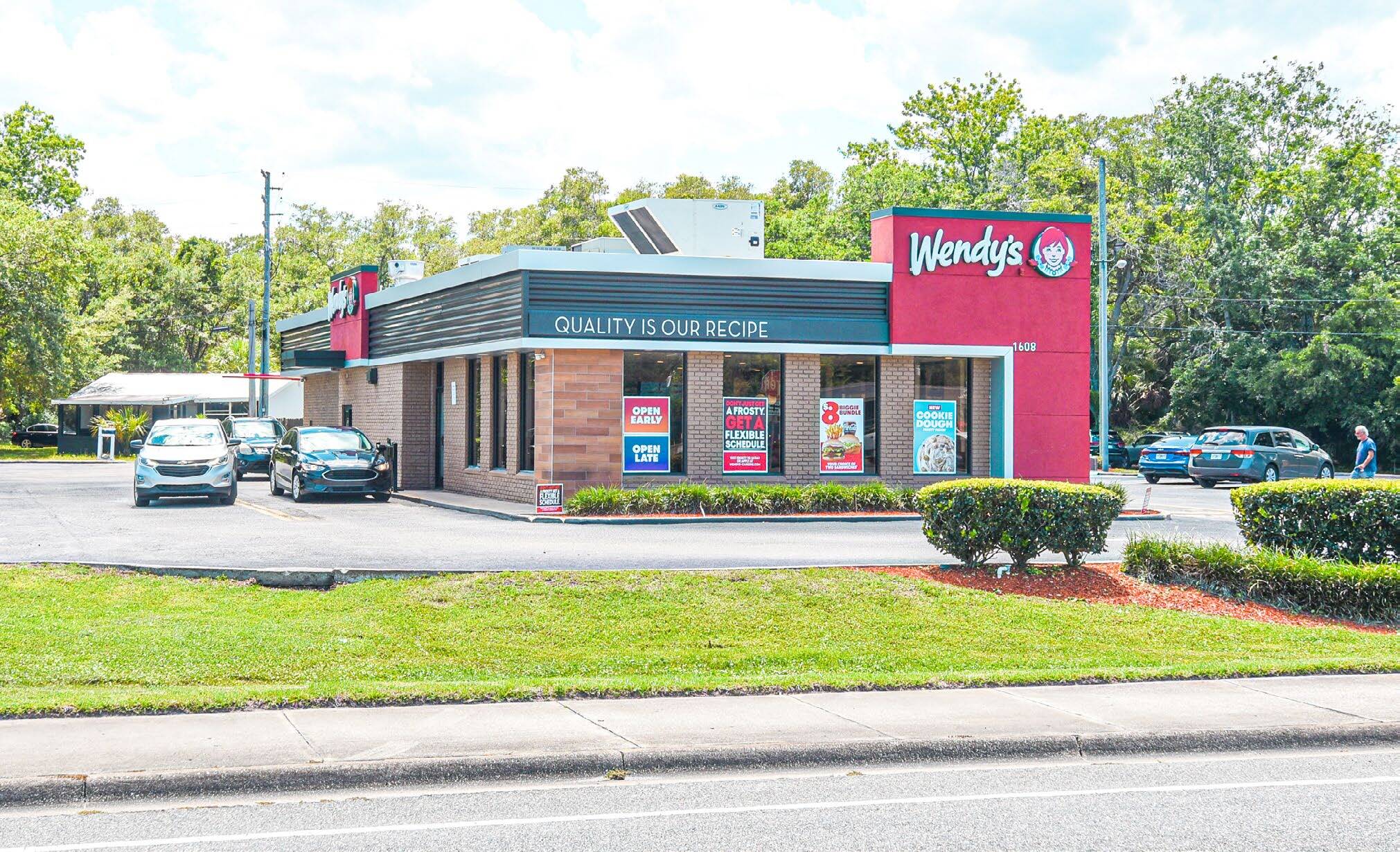 1608 S Dixie Fwy, New Smyrna Beach, FL for sale Building Photo- Image 1 of 3