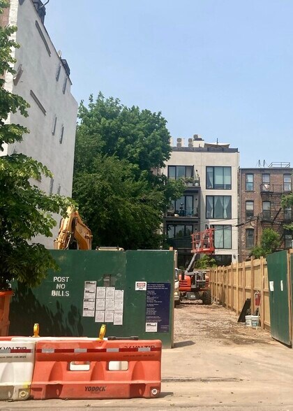 71 Quincy St, Brooklyn, NY à vendre - Photo du bâtiment - Image 2 de 9