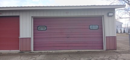 2699 Commerce Dr, Hastings, MN for lease Building Photo- Image 2 of 5