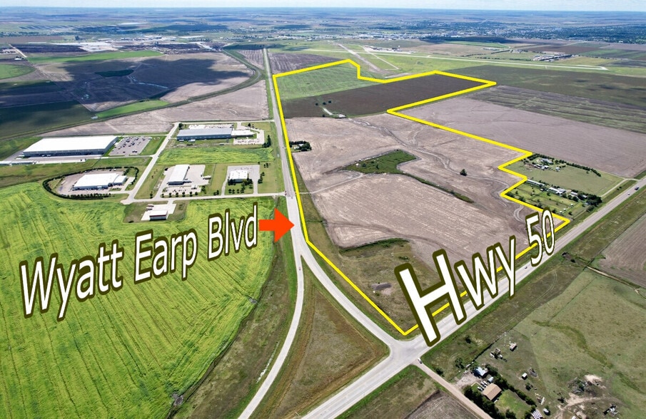 11490 Wyatt Earp blvd, Dodge City, KS for sale - Aerial - Image 3 of 6