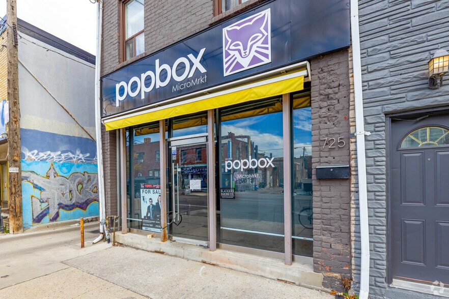 725 Dovercourt Rd, Toronto, ON à vendre - Photo du bâtiment - Image 3 de 29