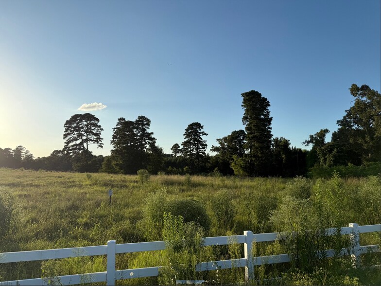 North Main Street, Gladewater, TX à vendre - Autre - Image 1 de 3