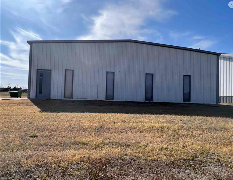 507 S 25th St, Blackwell, OK for sale - Building Photo - Image 3 of 4