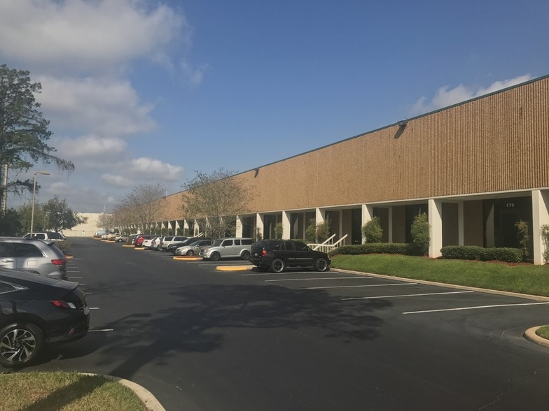 2400 Sand Lake Rd, Orlando, FL for lease - Building Photo - Image 2 of 8