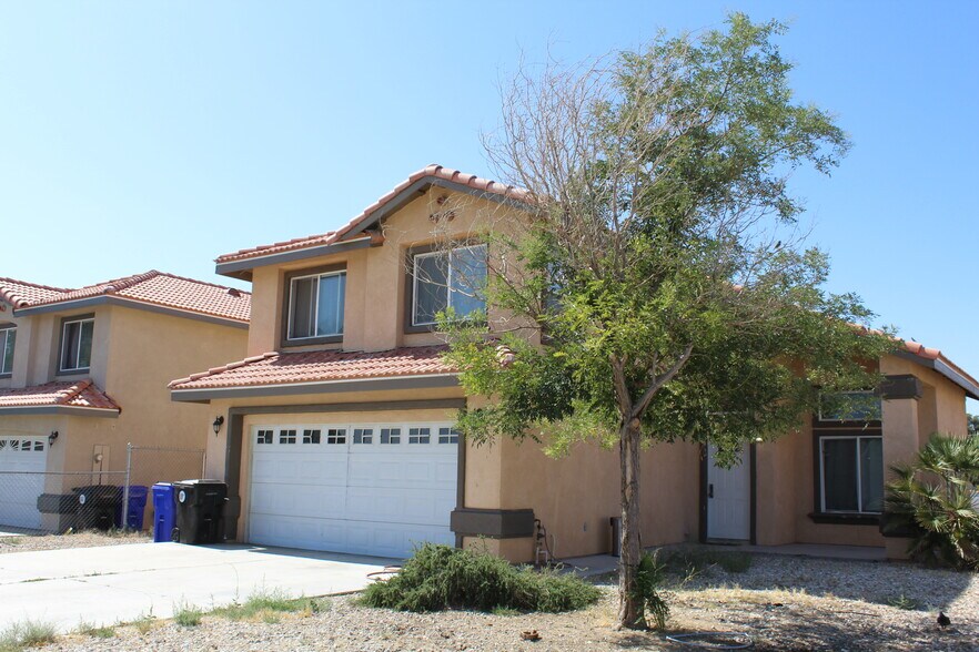 15705 Tern Rd, Victorville, CA à vendre - Photo du bâtiment - Image 3 de 5