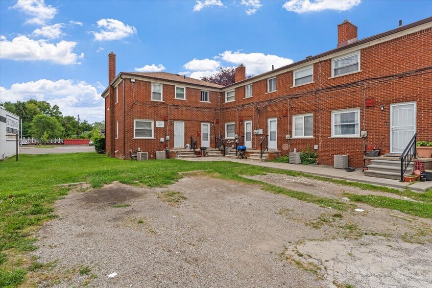 20801 Plymouth Rd, Detroit, MI à vendre - Photo du bâtiment - Image 3 de 22