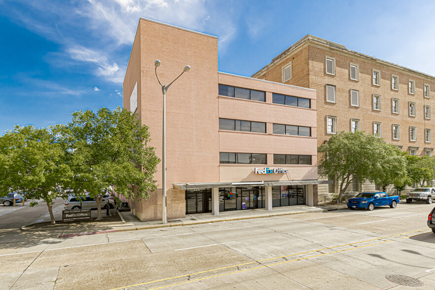 525 Florida St, Baton Rouge, LA for lease - Building Photo - Image 1 of 57