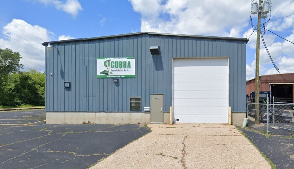 1910-1912 23rd Ave, Rockford, IL à vendre - Photo du bâtiment - Image 3 de 19