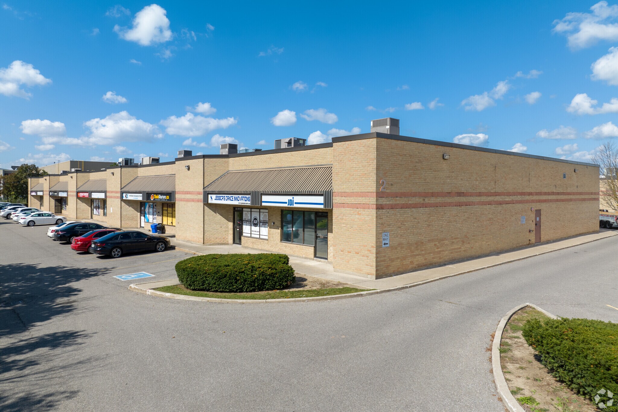 2500 Williams Pky, Brampton, ON à vendre Photo du bâtiment- Image 1 de 1