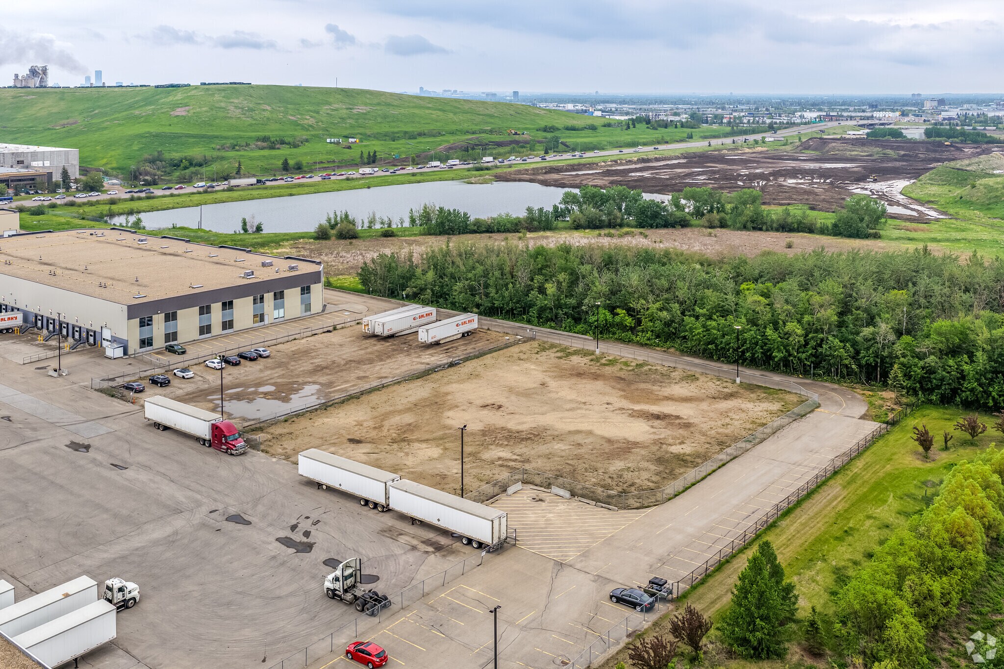 12810 170 St NW, Edmonton, AB for lease Primary Photo- Image 1 of 3