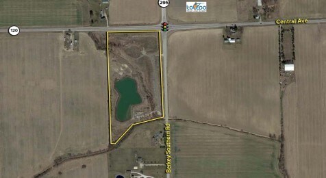 2901 N Berkey Southern, Swanton, OH à vendre - Photo du bâtiment - Image 1 de 6