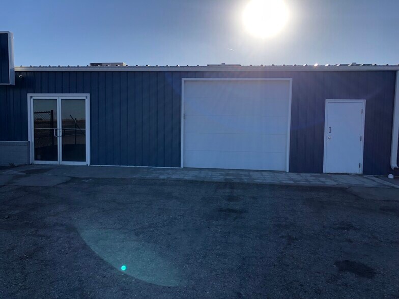 208 W Front St, Alda, NE à louer - Photo du bâtiment - Image 2 de 14
