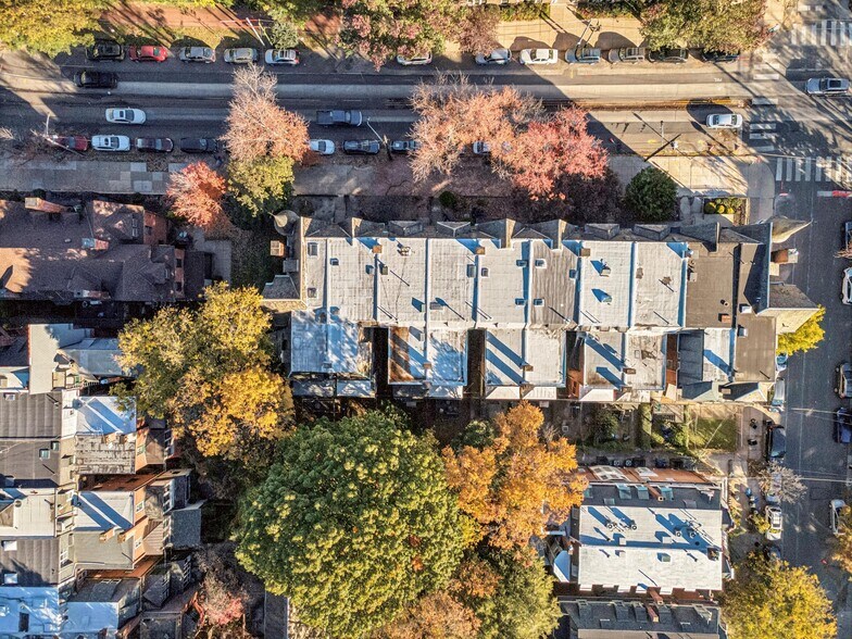 7 Building U-Penn Portfolio portefeuille de 6 propriétés à vendre sur LoopNet.ca - Photo du bâtiment - Image 2 de 26