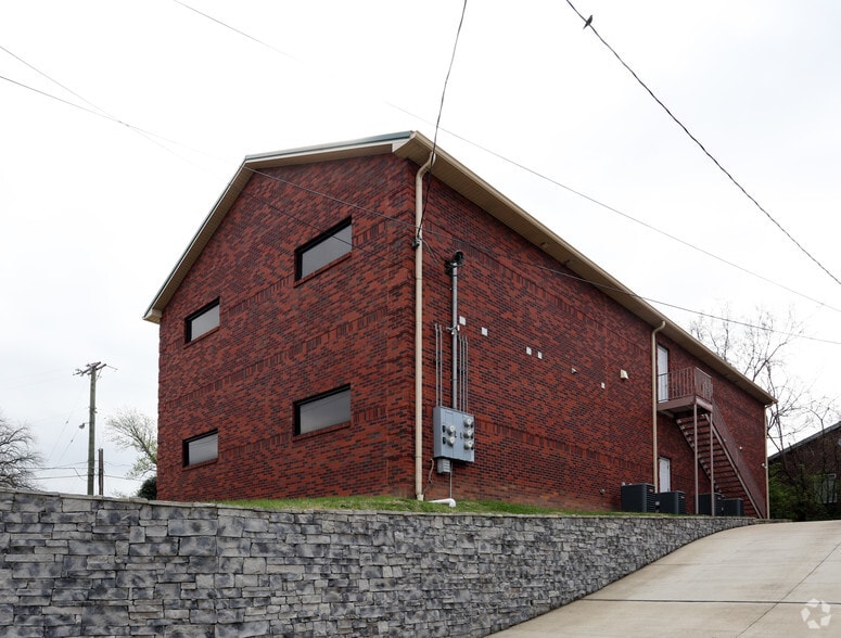 2701 Greystone Rd, Nashville, TN à louer - Photo du bâtiment - Image 3 de 9